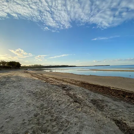 Дом отдыха Bruns Wiek Haus Max Einfach Циров